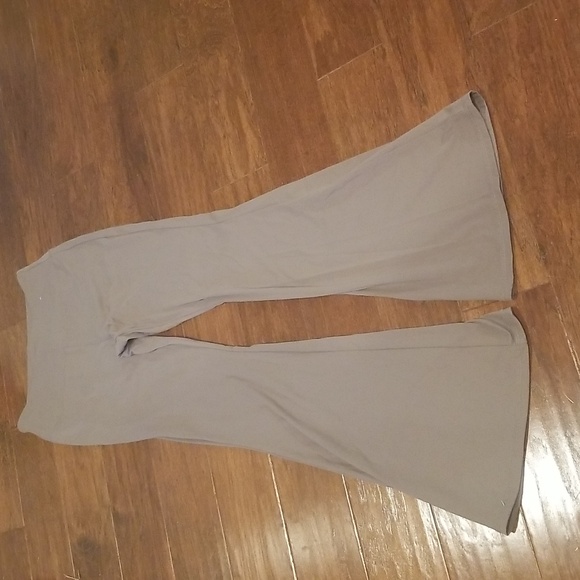 Forever 21 Pants - Forever 21 Grey Flare Leg Yoga Pants